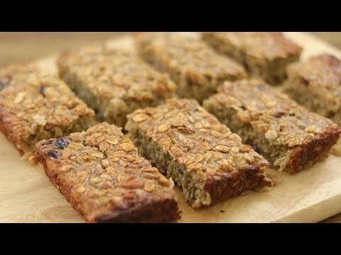 Healthy Oatmeal Bars Recipe (Vegan)